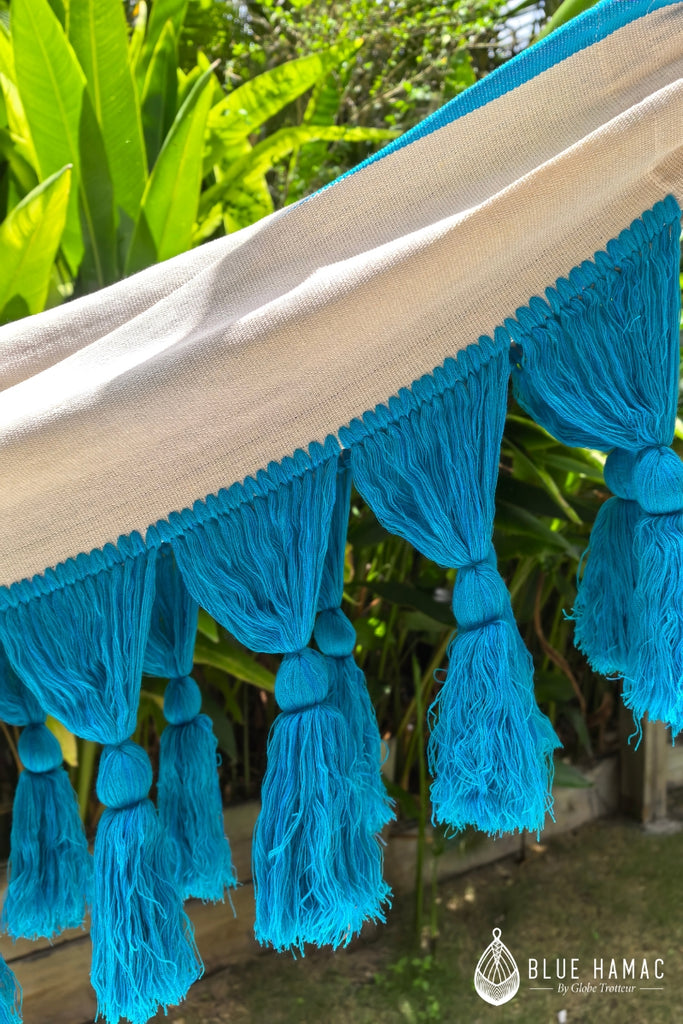 hamac colombien elegant magnifique beige et bleu turquoise et bleu foncé franges pompons grand modèle 100% coton détails pompons